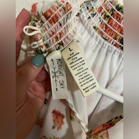 Midnight Sky Floral Sleeveless - Picture 2 of 3